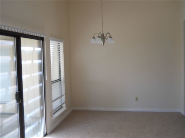 Charming 2 bedroom 2 bathroom home located in south Sacramento! property image
