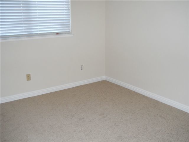 Charming 2 bedroom 2 bathroom home located in south Sacramento! property image
