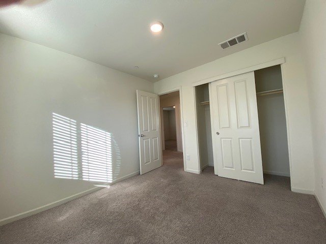 Beautiful 4 bedroom 2.5 bath home in Natomas! 1345 Harvest Glen Way property image