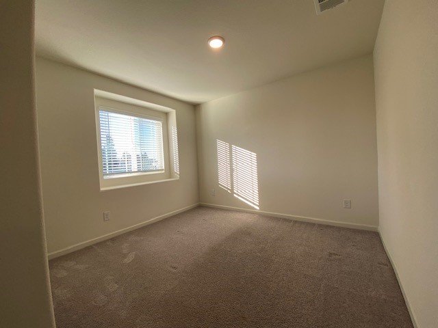 Beautiful 4 bedroom 2.5 bath home in Natomas! 1345 Harvest Glen Way property image
