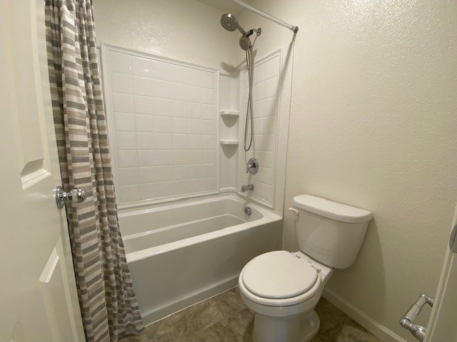 Beautiful 4 bedroom 2.5 bath home in Natomas! 1345 Harvest Glen Way property image