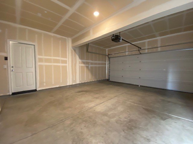 Beautiful 4 bedroom 2.5 bath home in Natomas! 1345 Harvest Glen Way property image
