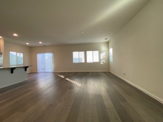 Beautiful 4 bedroom 2.5 bath home in Natomas! 1345 Harvest Glen Way property image