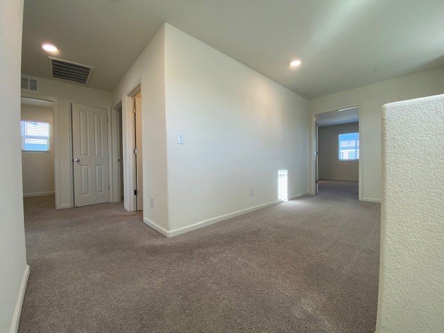 Beautiful 4 bedroom 2.5 bath home in Natomas! 1345 Harvest Glen Way property image