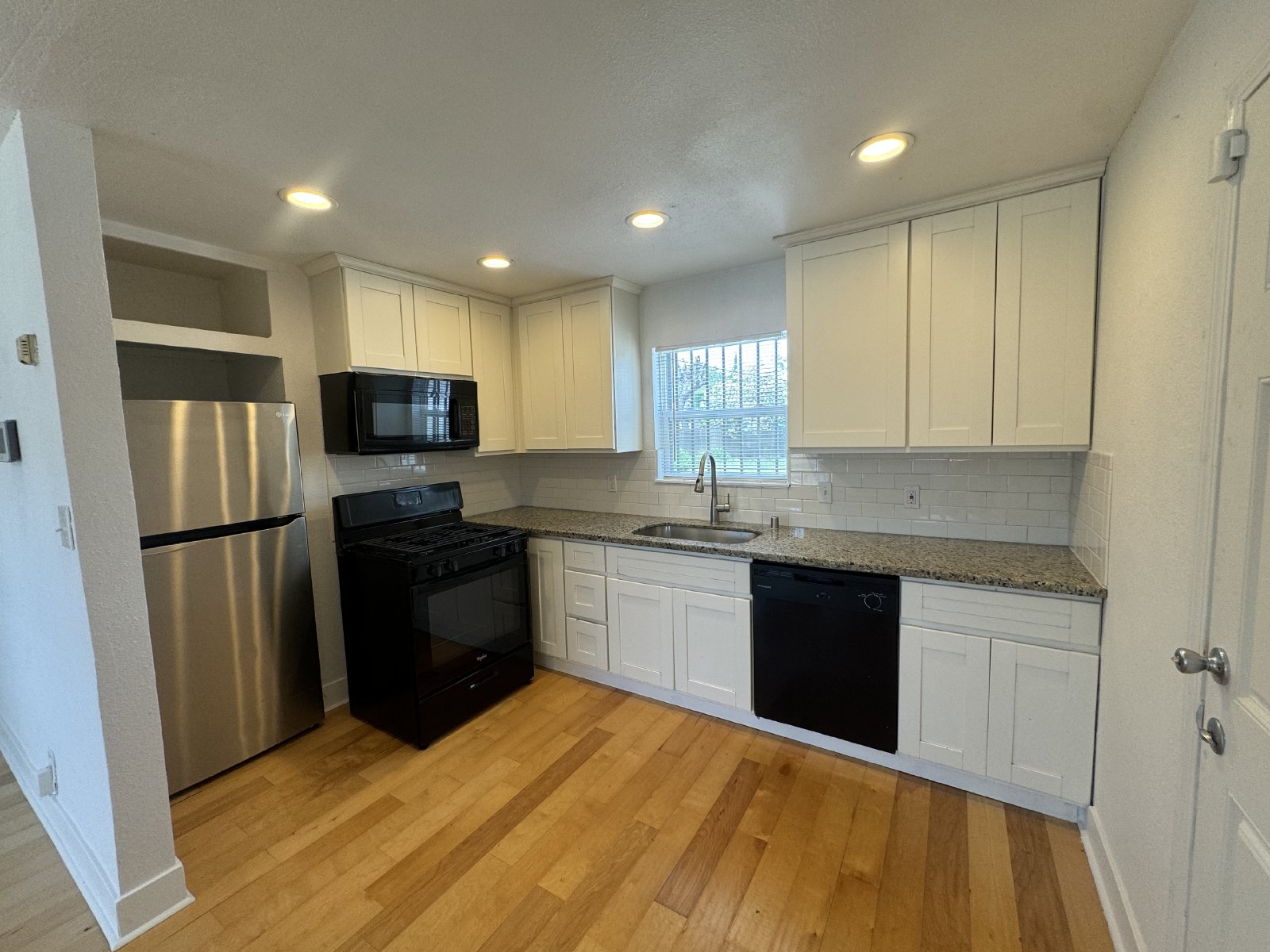 2991 36th Ave property image