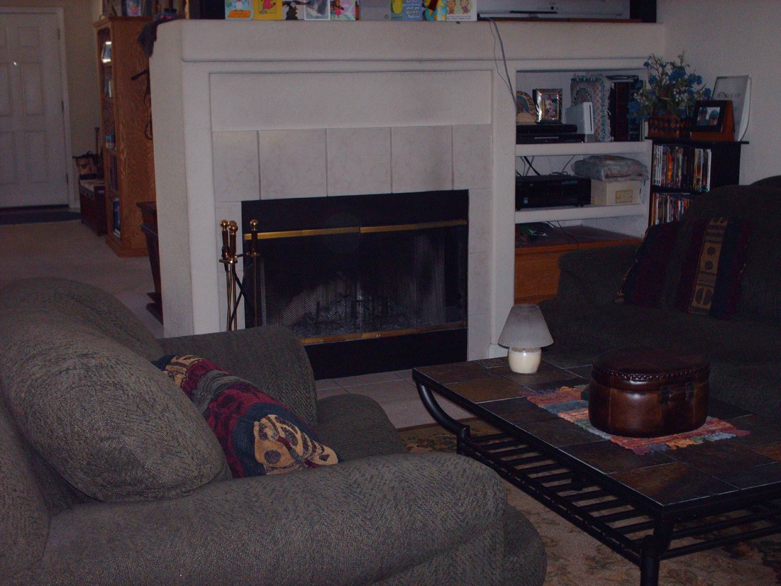 Beautiful 4/2 home in Elk Grove-8575 Dianthus Way property image