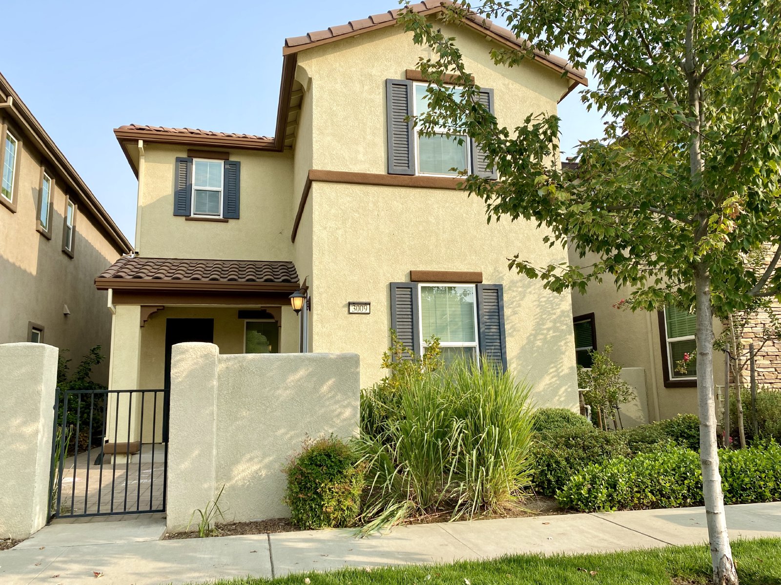 Beautiful two story home in Roseville! property image