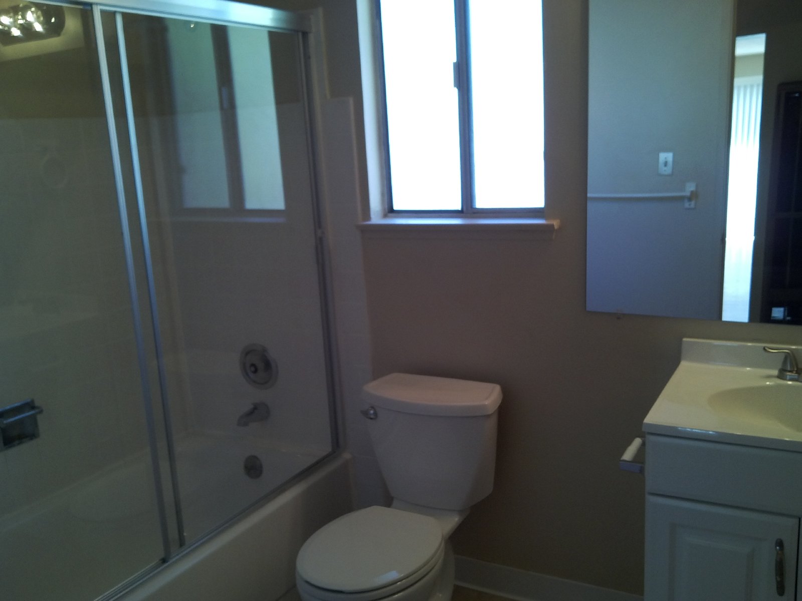 1/1 Apartment for rent in Roseville! property image