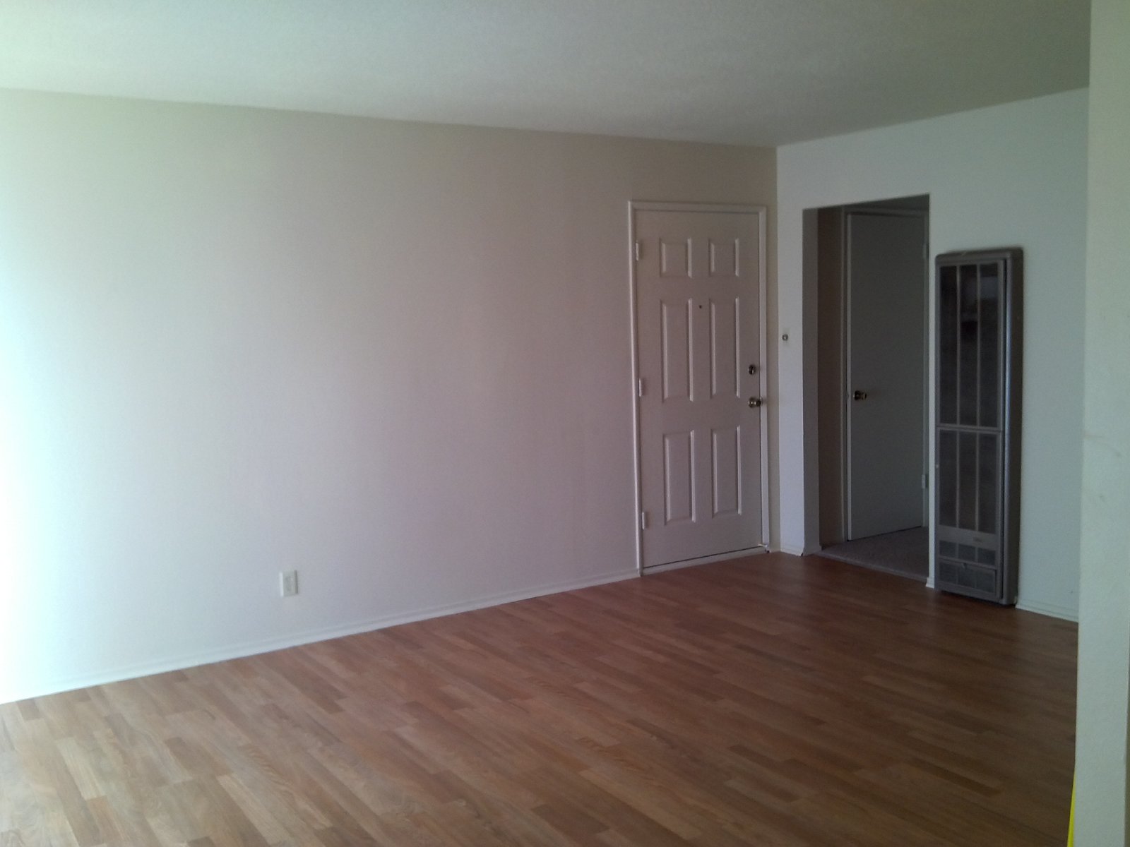 1/1 Apartment for rent in Roseville! property image