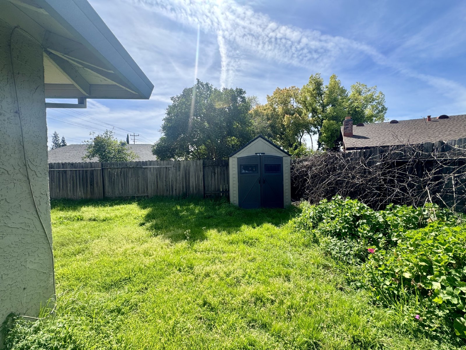 Charming duplex in Orangevale at 5813 Hazel property image