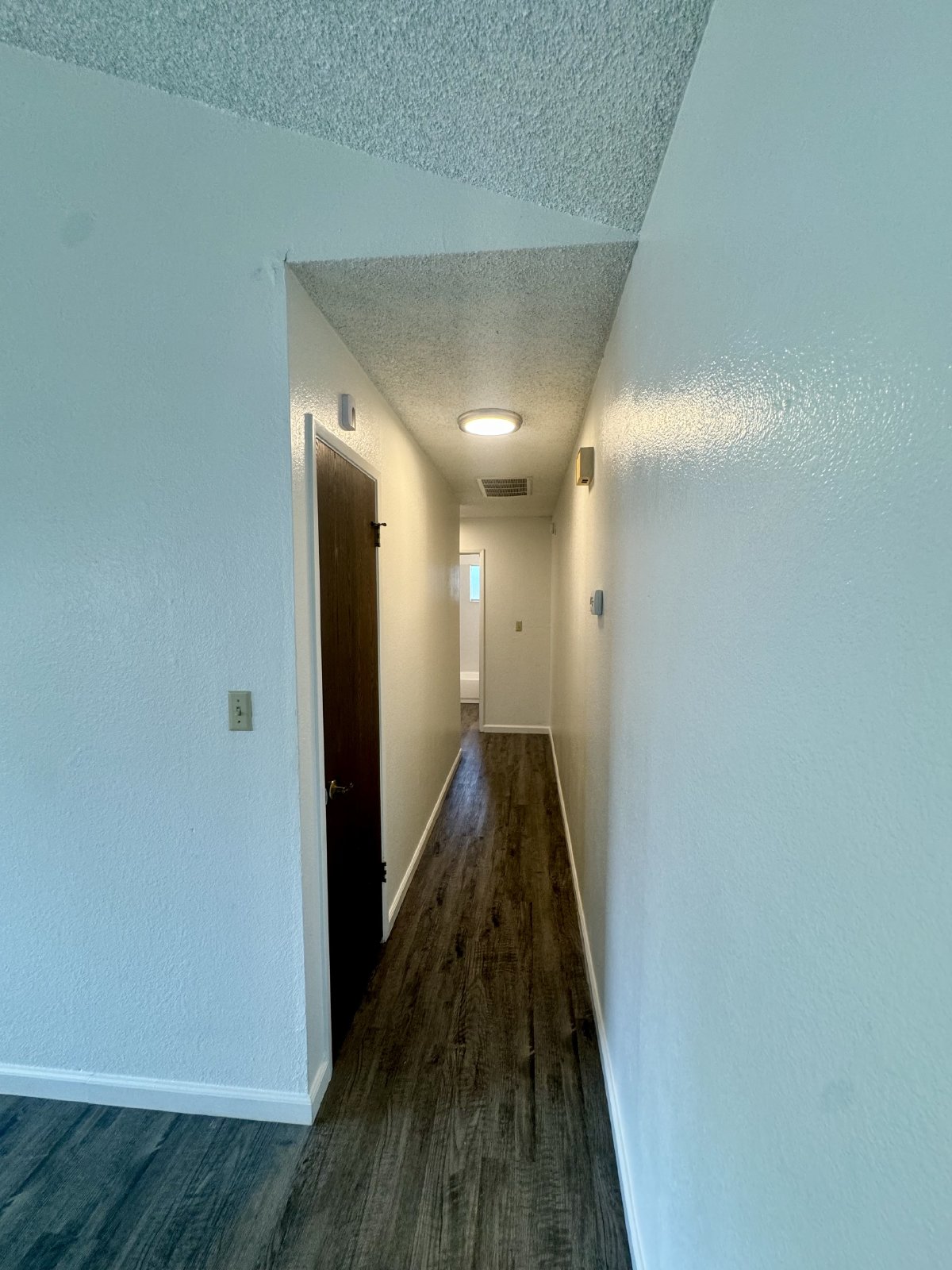 Charming duplex in Orangevale at 5813 Hazel property image