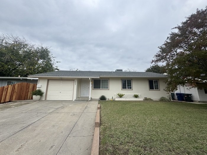 Stunning 3-bedroom, 2-bath home in North Highlands! property image