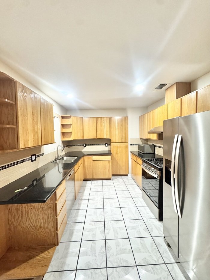 Stunning 3-bedroom, 2-bath home in North Highlands! property image