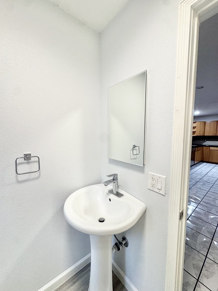 Stunning 3-bedroom, 2-bath home in North Highlands! property image