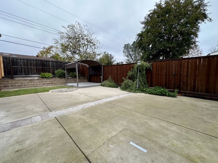 Stunning 3-bedroom, 2-bath home in North Highlands! property image