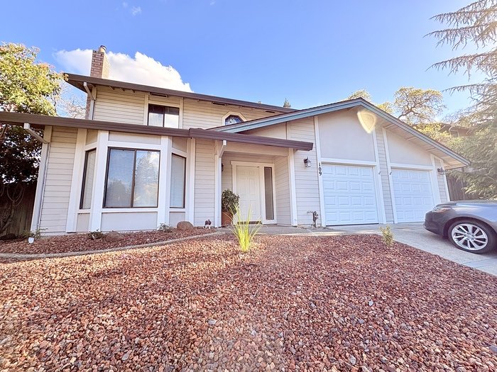 109 Johnston Ct property image