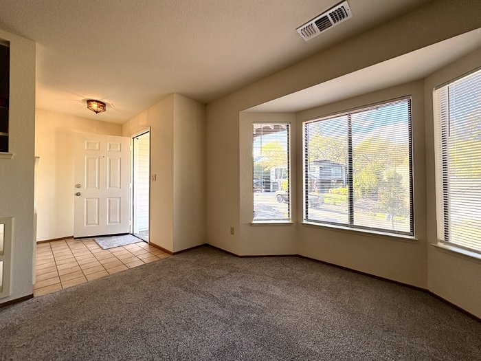 109 Johnston Ct property image