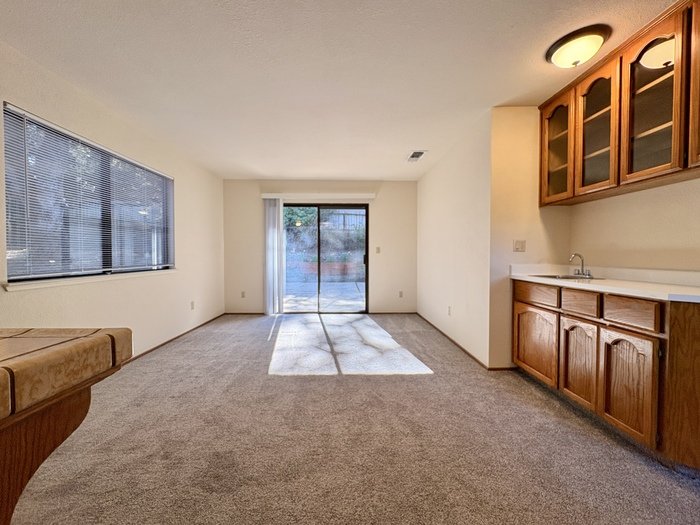 109 Johnston Ct property image