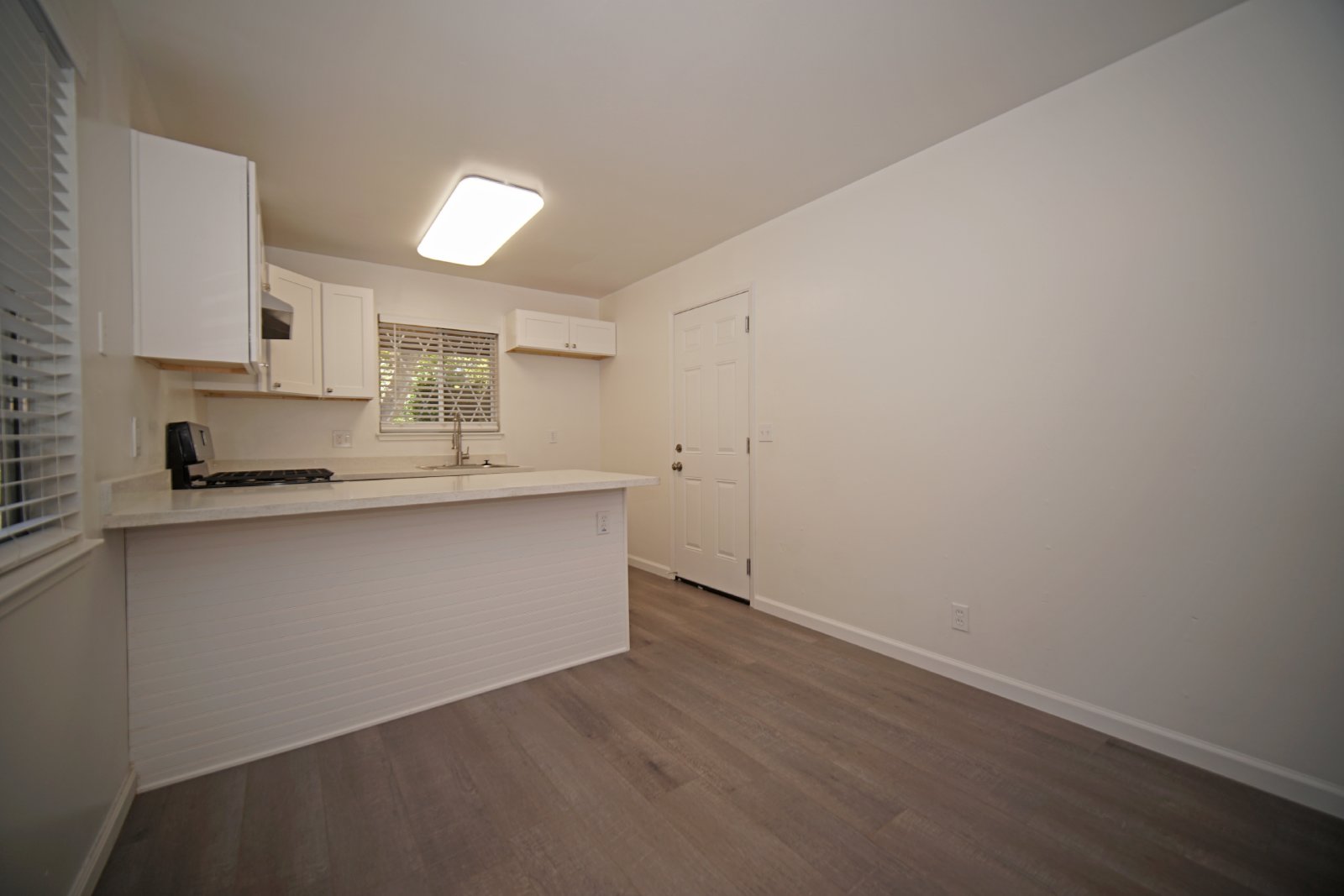 Gorgeous 2-bedroom 1-bathroom in Rocklin! property image