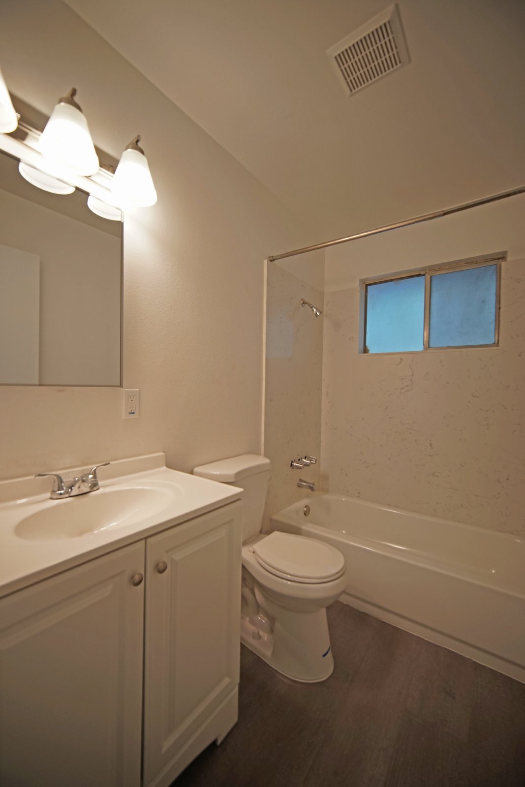 Gorgeous 2-bedroom 1-bathroom in Rocklin! property image