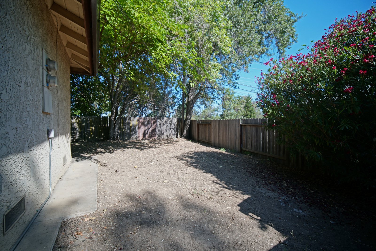 Gorgeous 2-bedroom 1-bathroom in Rocklin! property image