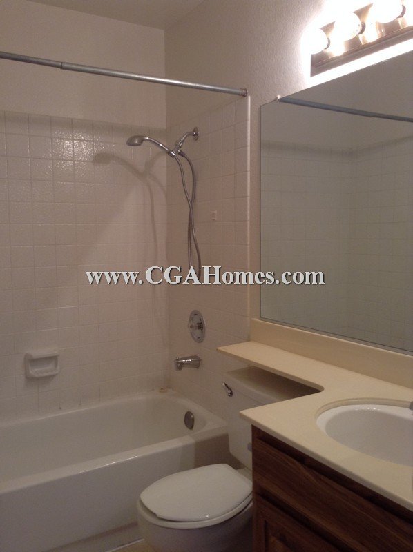 Beautiful 3/2.5 Condo for rent in Citrus Heights! 6219 OakValley property image