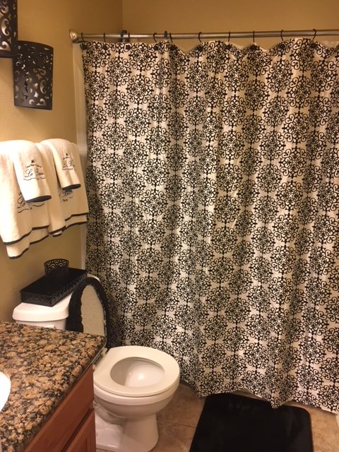 Charming 1 bedroom, 1 bathroom condo property image